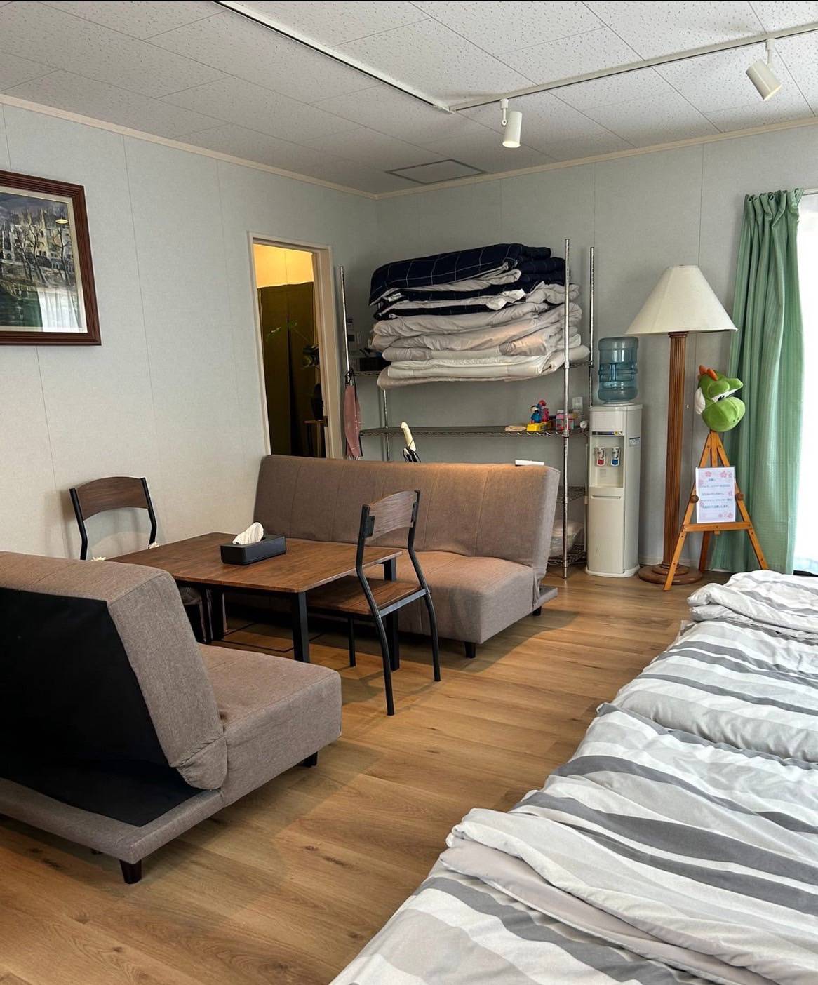 Room2